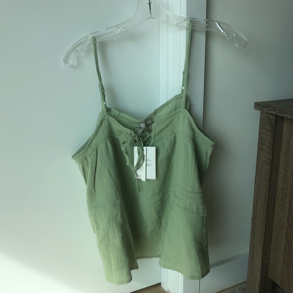 ASOS NWT Medium Size 6 Green Latice Tank Top